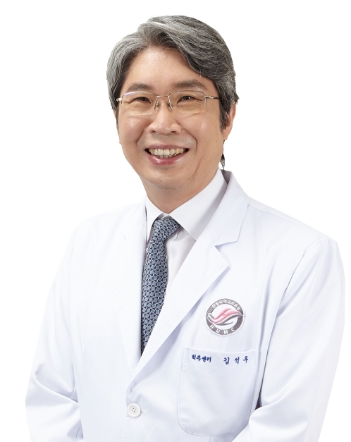 [사진] 한림대학교성심병원 척추센터 김석우 교수