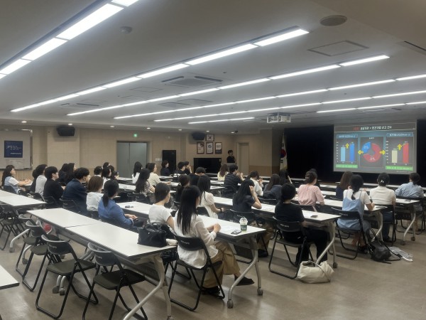 [사진] 민원 접점 부서 직원들을 대상으로 개인정보 보호 직무역량 강화 교육