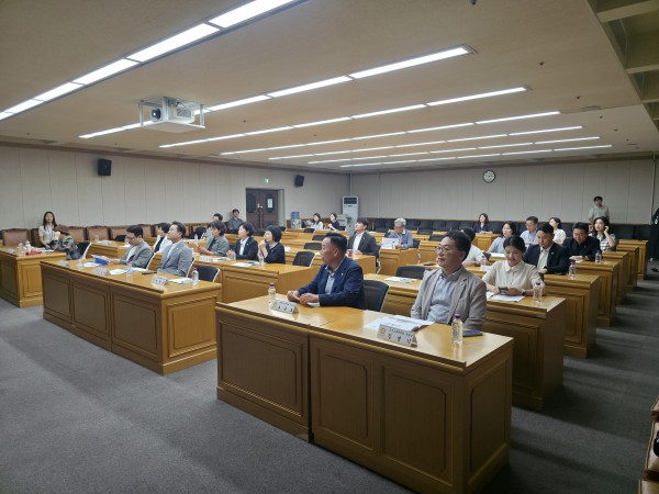 [사진]  ‘김포공항 주변 고도제한 관련 설명회’ 진행 모습