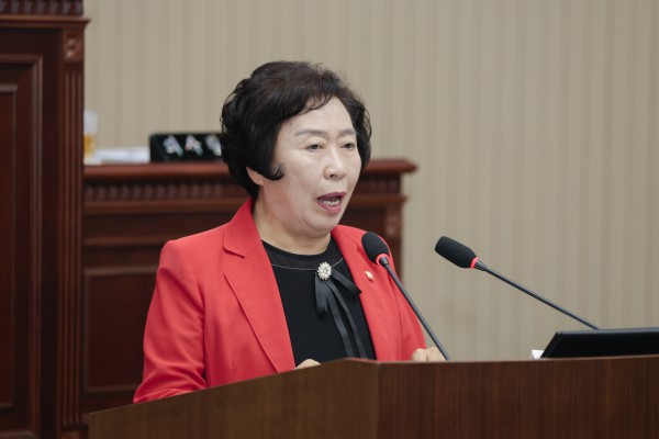 [사진] 구리시의회 장향숙 의원 5분 자유발언 모습