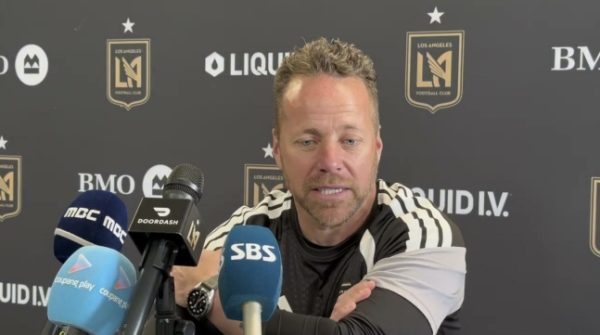 [사진] 도스 산토스 LAFC 감독