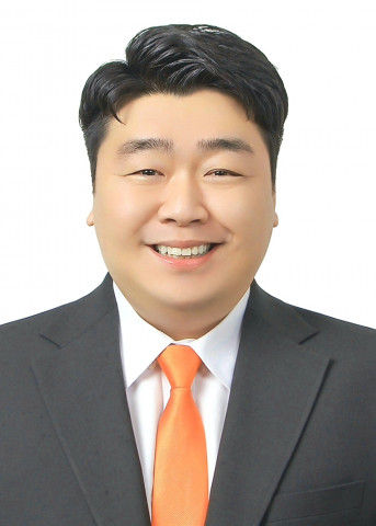 정디슨연구소 정희윤 소장