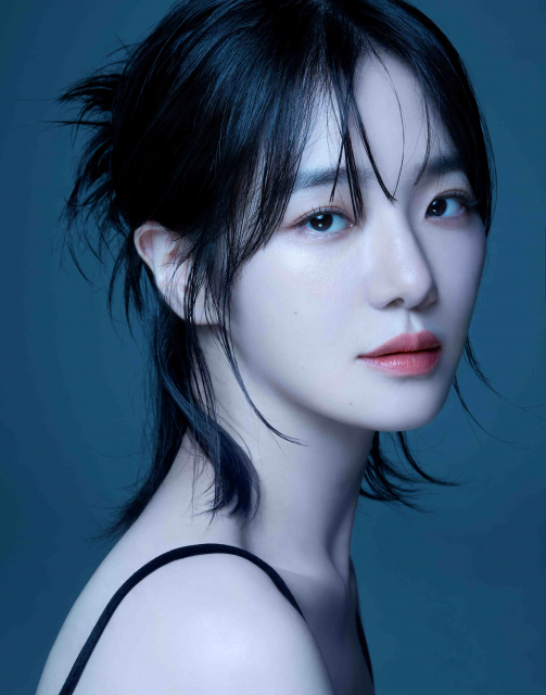 투썸플레이스, 홀리데이 시즌 ‘스초생’ 새 얼굴로 박규영 발탁