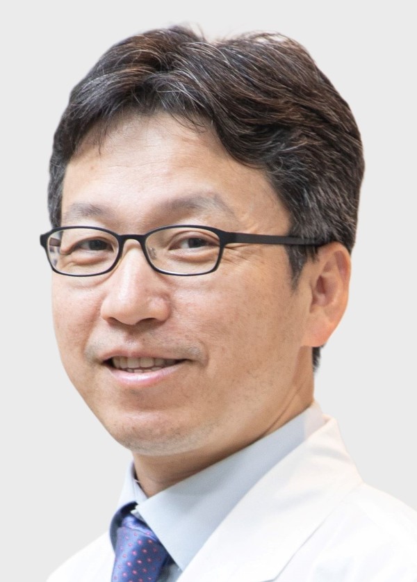 혈액종양내과 이근욱 교수